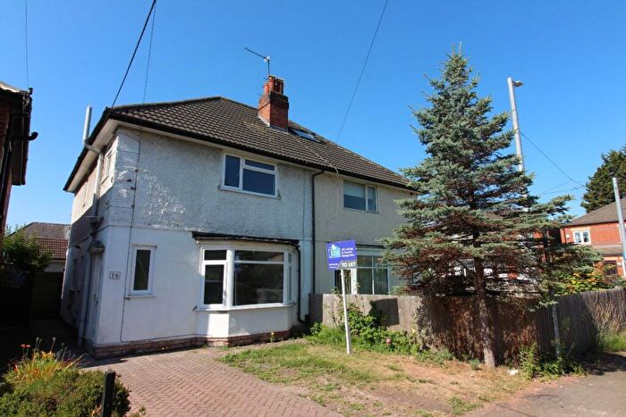 3 Bedroom Semi Detached House To Rent In Fletcher Road, Beeston, Nottingham, NG9