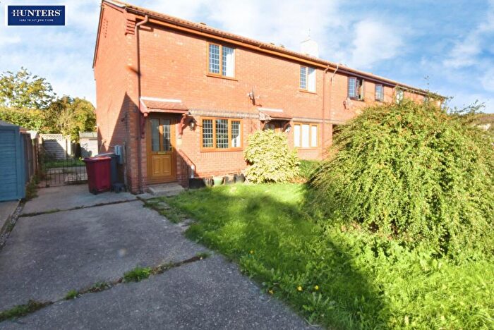 2 Bedroom End Of Terrace House To Rent In Hadleigh Green, Burringham, Scunthorpe, DN17