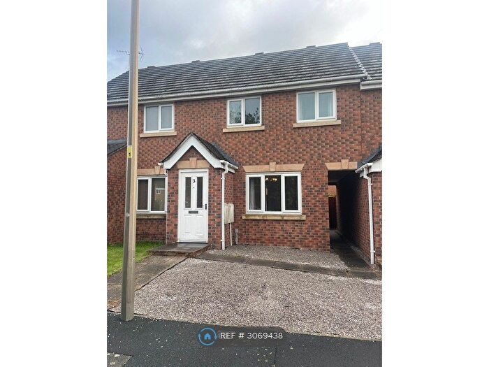3 Bedroom Terraced House To Rent In Worsdell Close, Crewe, CW2