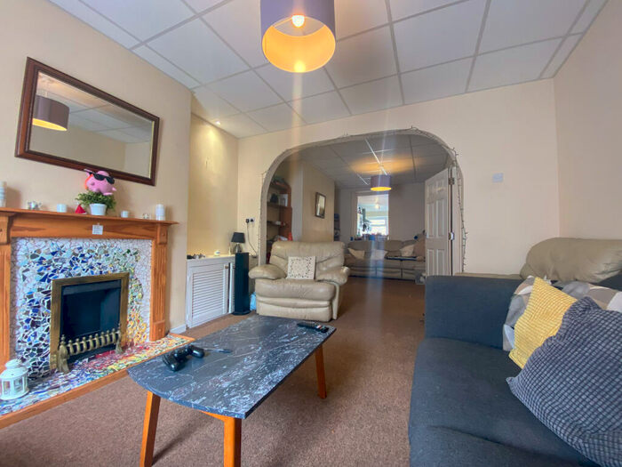 4 Bedroom Terraced House To Rent In Talworth Street, Roath, CF24