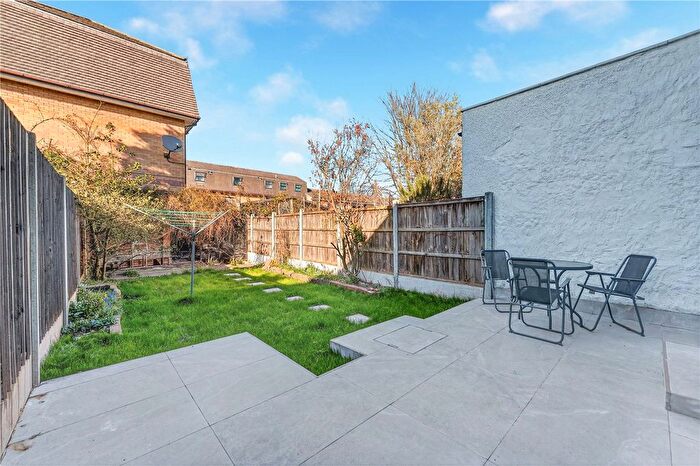 3 Bedroom Terraced House For Sale In Royston Avenue, London, E4