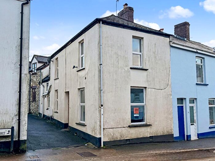 2 Bedroom End Of Terrace House For Sale In Okehampton, EX20