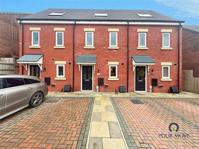 3 Bedroom Terraced House For Sale In Tulip Close, Darwen, Lancashire, BB3