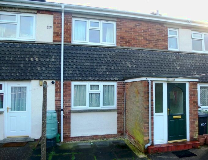 2 Bedroom Property To Rent In Moyne Road, Sawtry, Huntingdon, Cambs PE28