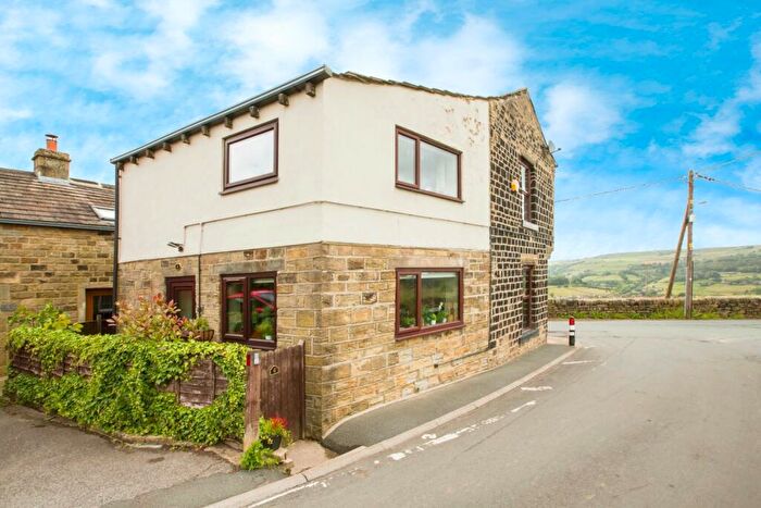 3 Bedroom Semi-Detached House For Sale In High Lee Green, Luddenden, Halifax, HX2