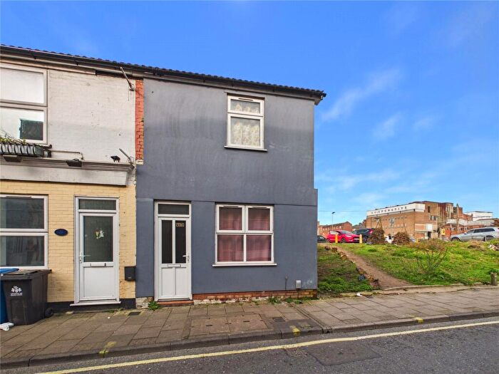 2 Bedroom Terraced House For Sale In Upper Orwell Street, Ipswich, Suffolk, IP4