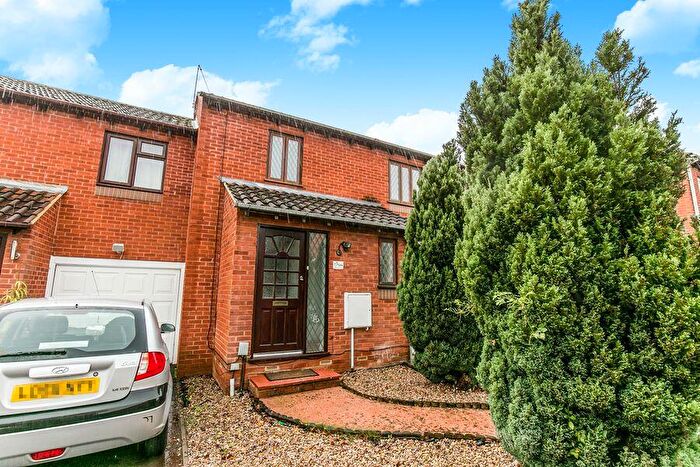 3 Bedroom Terraced House To Rent In Chilcombe Way, Lower Earley, RG6