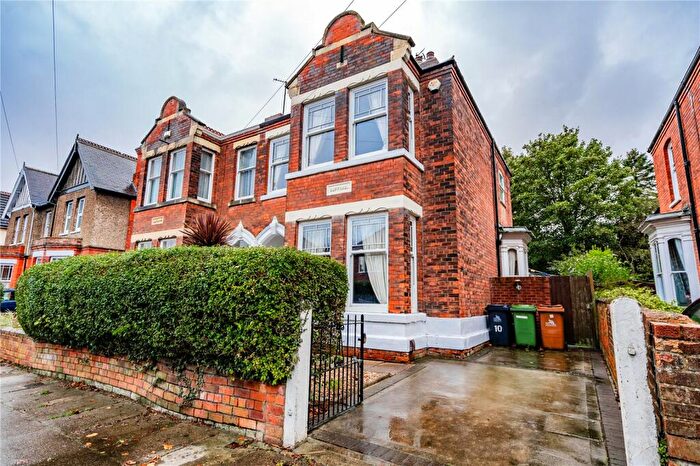 4 Bedroom Semi-Detached House For Sale In Lambert Road, Grimsby, Lincolnshire, DN32