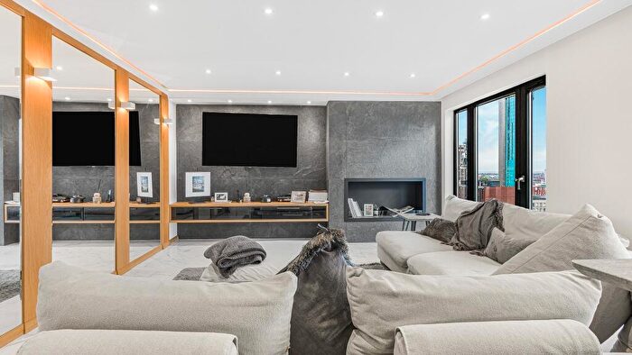 2 Bedroom Penthouse For Sale In Royal Arch Apartments, Mailbox, Wharfside Street, Birmingham, B1