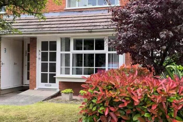 2 Bedroom Maisonette To Rent In New Street, Stratford-Upon-Avon, CV37