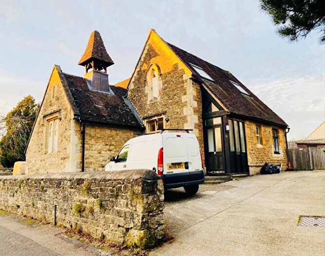 2 Bedroom Cottage To Rent In Elsfield Road, Old Marston, OX3