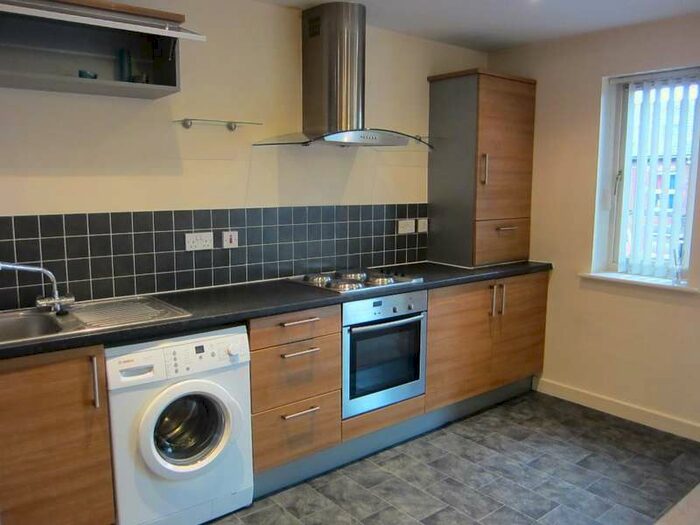 2 Bedroom Flat To Rent In Ashbourne Road, , Derby, DE22