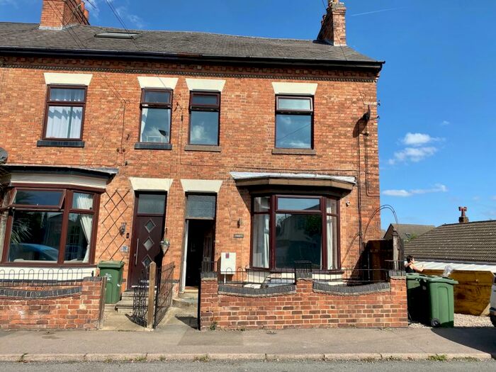 3 Bedroom House To Rent In Wanlip Road, Syston, LE7