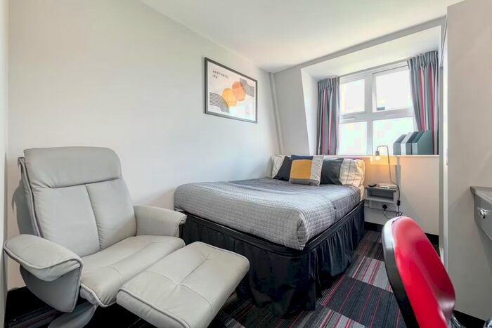 1 Bedroom Studio To Rent In Hertford Street, Coventry, CV1