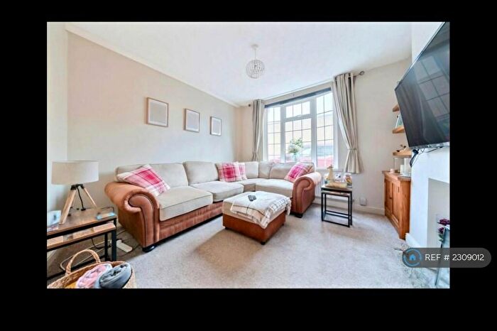 3 Bedroom End Of Terrace House To Rent In Urban Street, Lincoln, LN5