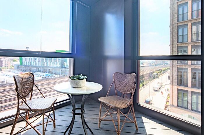 2 Bedroom Apartment To Rent In Thornes House, Charles Clowes Walk, London, SW11