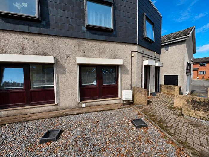 2 Bedroom Flat To Rent In Station Road, Polmont, FK2