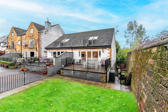4 Bedroom Semi Detached House For Sale In West Hall Court, Bramhope, Leeds, LS16