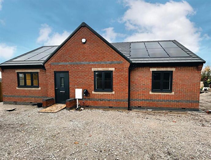 3 Bedroom Detached Bungalow For Sale In St Johns Drive, Kilburn, Belper, DE56