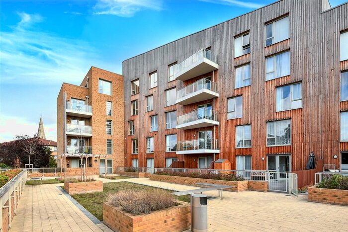 1 Bedroom Flat To Rent In Kidwells Close, Maidenhead, Berkshire SL6