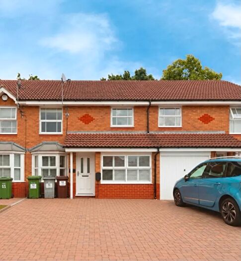 3 Bedroom Terraced House For Sale In Gilmorton Close, Solihull, B91
