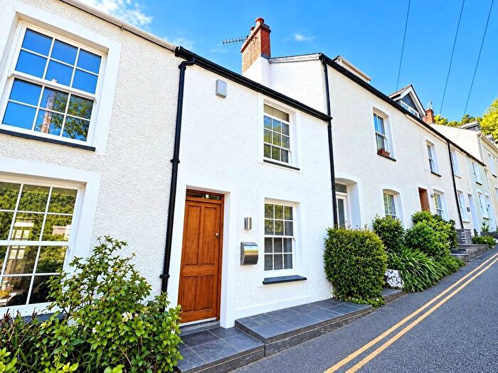 2 Bedroom Terraced House For Sale In Nantiesyn, Aberdyfi, Gwynedd, LL35