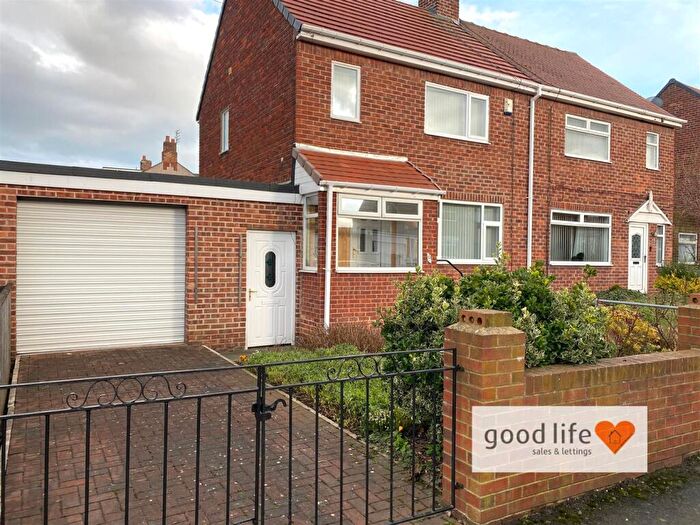 2 Bedroom Semi Detached House For Sale In Cambridge Road, Silksworth, Sunderland, SR3