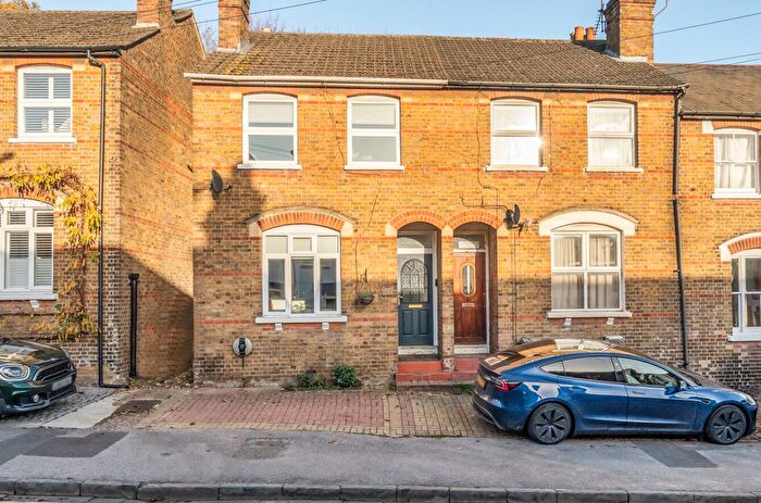 2 Bedroom End Terrace House For Sale In Grenfell Road, Maidenhead, Berkshire, SL6