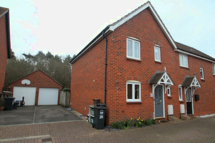 3 Bedroom Semi-Detached House To Rent In St. Georges, BS22