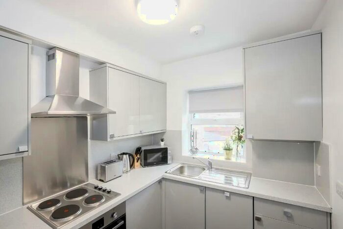 2 Bedroom Flat To Rent In Studholme St, SE15