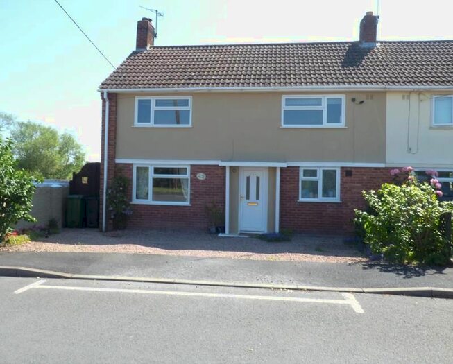 3 Bedroom End Of Terrace House For Sale In Twin Oaks, Hall Green, Worcester, Worcestershire, WR8