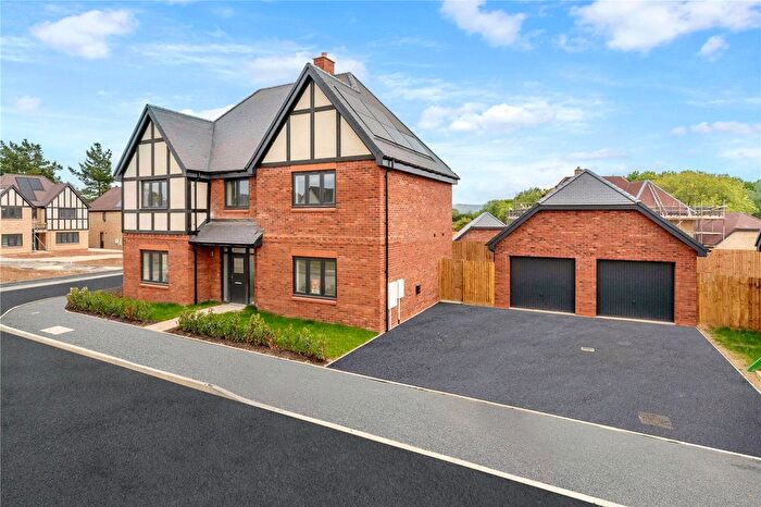 4 Bedroom Detached House For Sale In Bourton Gardens, Kingshurst Drive, Badsey, Worcestershire, WR11