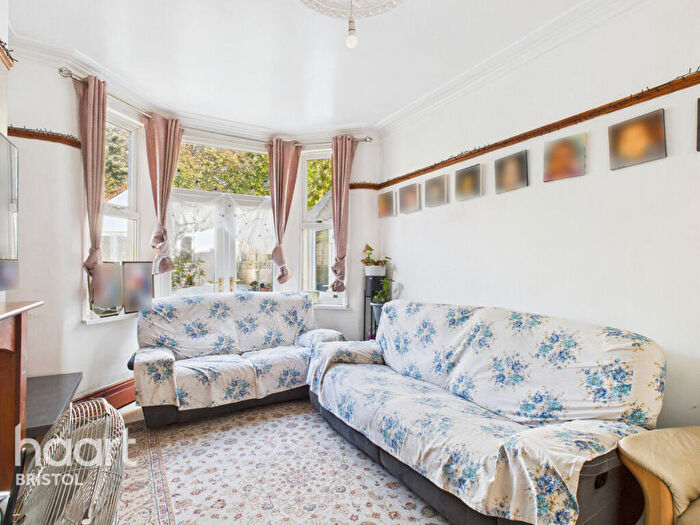 7 Bedroom Terraced House For Sale In Brentry Road, Bristol, BS16