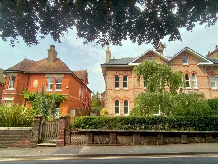 2 Bedroom Apartment To Rent In Cornwall Road, Dorchester, DT1