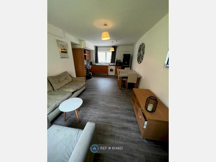 2 Bedroom Flat To Rent In Charlotte St, Glasgow, G1
