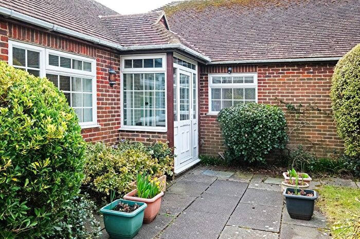 4 Bedroom Detached House For Sale In The Drive, Craigweil-on-Sea, Bognor Regis, West Sussex, PO21