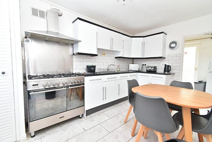 1 Bedroom Semi-Detached House To Rent In Darrell Place, Earlham, Norwich, NR5