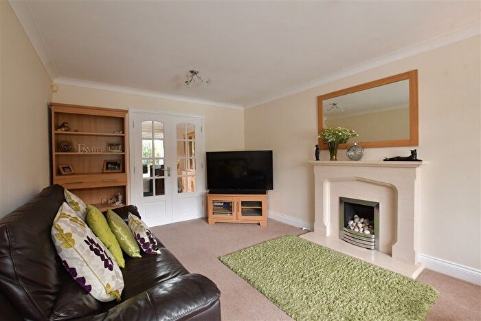 4 Bedroom Detached House For Sale In Wakes Colne, Wickford, Essex, SS11
