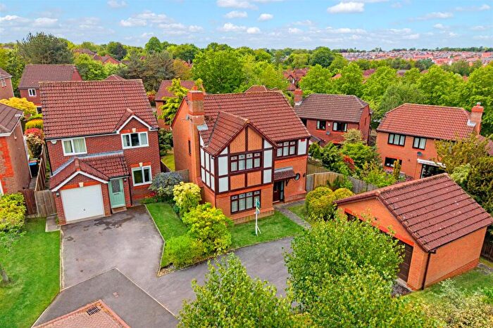 4 Bedroom Detached House For Sale In Waverton Close, Kingsmead, Northwich, CW9