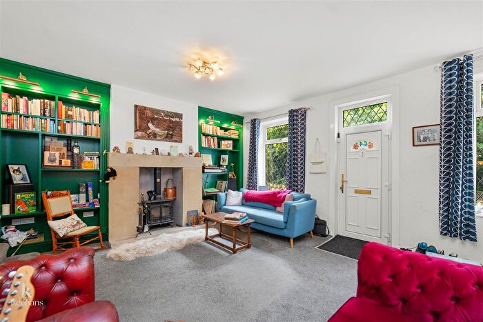 4 Bedroom Terraced House For Sale In Bacup Road, Todmorden, OL14