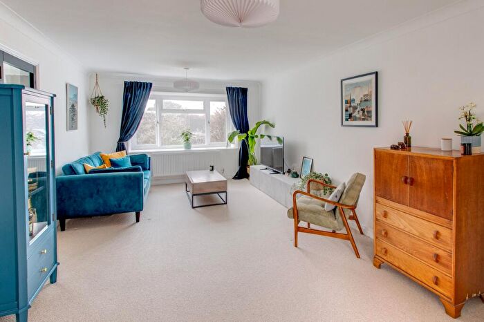 4 Bedroom Detached House For Sale In Newton Road, Bromsgrove, Worcestershire, B60