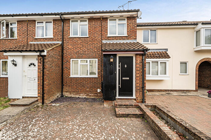3 Bedroom Terraced House For Sale In The Meadows, Sawbridgeworth, CM21