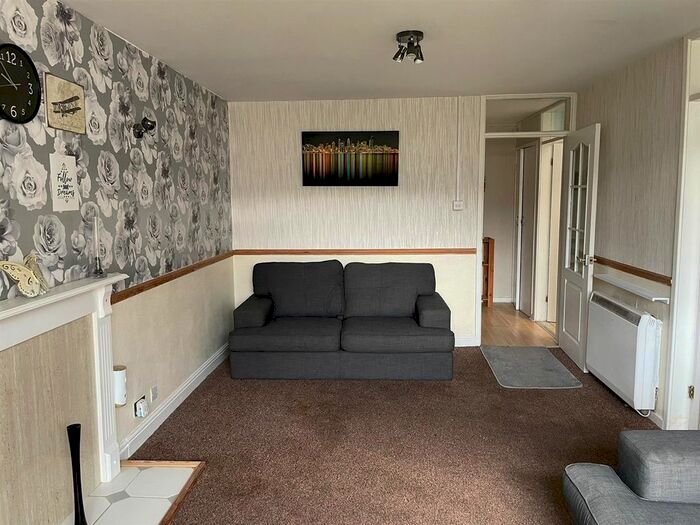 2 Bedroom Property To Rent In Tower View Road, Great Wyrley, Walsall, WS6