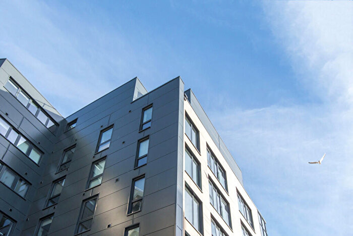 1 Bedroom Apartment To Rent In The Milliners, BS1