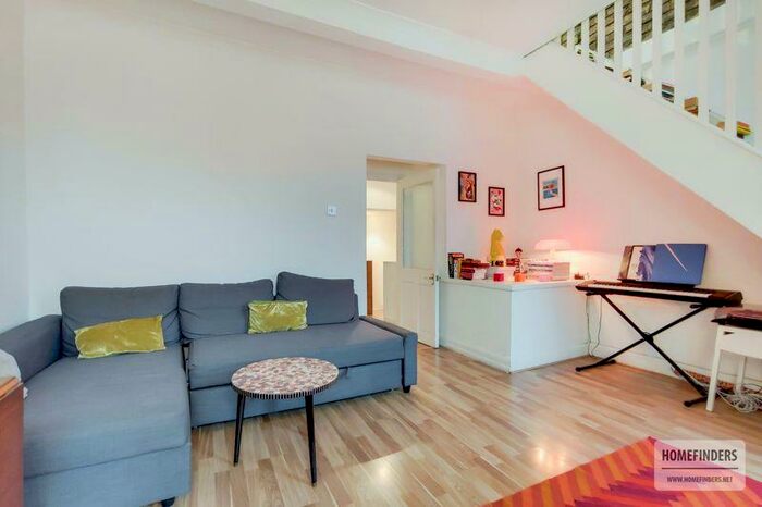 2 Bedroom Maisonette To Rent In Millers Terrace, Dalston, E8