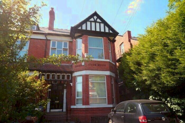 1 Bedroom Studio To Rent In Moorfield Road, Manchester, M20