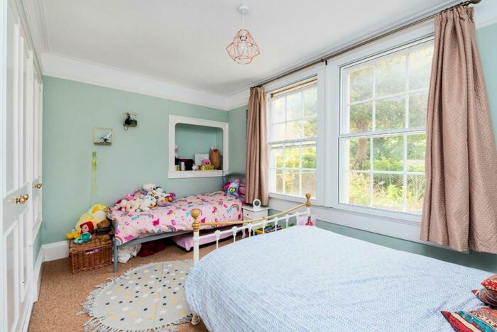 1 Bedroom Flat To Rent In Lambridge Place, Bath, BA1