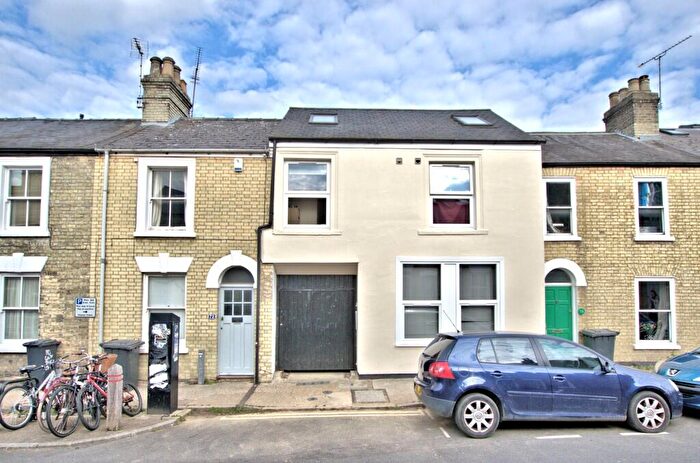 1 Bedroom Flat To Rent In Flat The Old Bakery, CB1