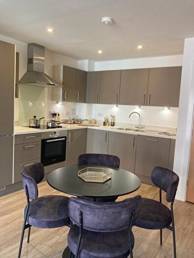 1 Bedroom Flat To Rent In Holmbush Mews, The Green, RH12