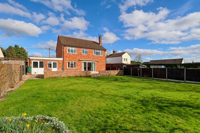 4 Bedroom Detached House For Sale In Main Road, Walters Ash, High Wycombe, Buckinghamshire, HP14